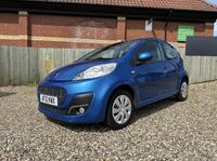 PEUGEOT 107